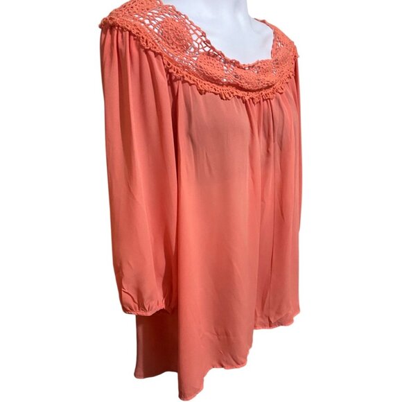 Eyeshadow Womens Blouse Top 2x Crochet Lace Trim 3/4 Sleeves Round Neck Pullover - Picture 7 of 13